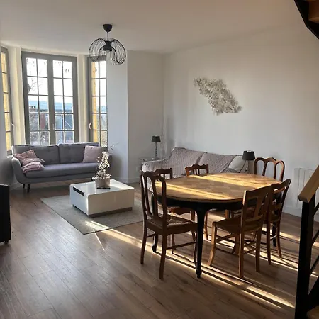 Bel Indépendant à Proximité Château De Appartamento Sedan