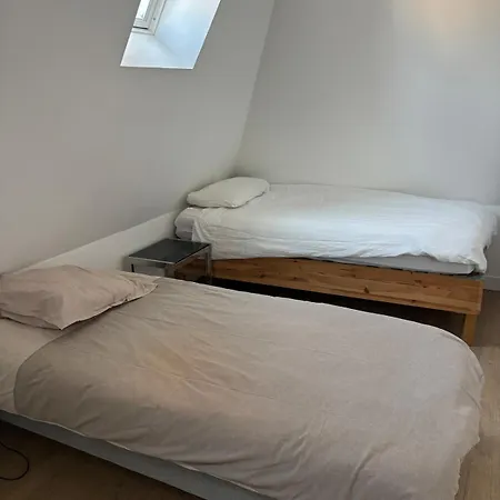 Bel Indépendant à Proximité Château De Sedan