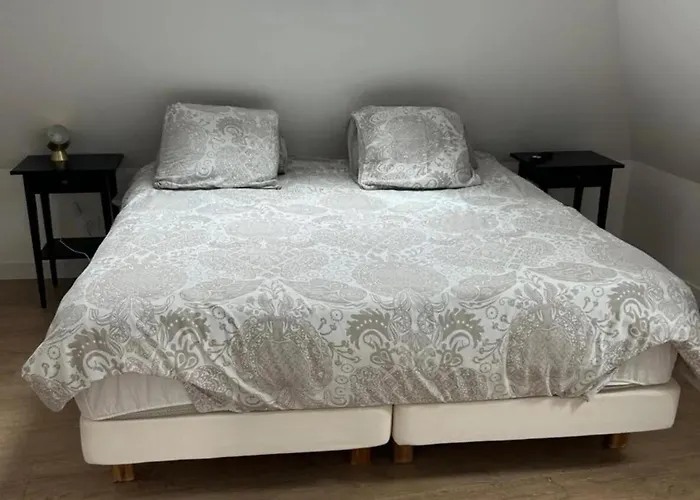 Bel Indépendant à Proximité Château De Appartamento *